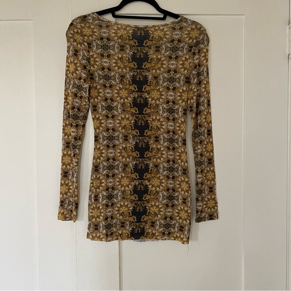 Long sleeve top - Picture 5 of 6